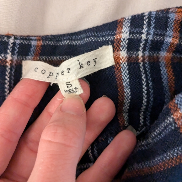 plaid small skirt - Picture 3 of 3